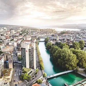 επισκεφθείτε το ξενοδοχείο