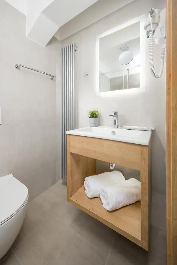 **** Aparthotel Vila Emona Ljubljana Slovenië